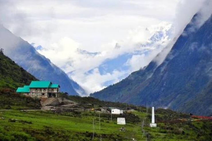 Thangu Valley Trip Packages